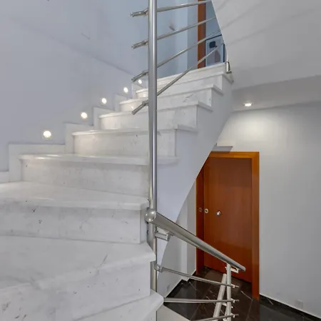 Escape Boutique 2 Bd Seaview Floor2 הרקליון