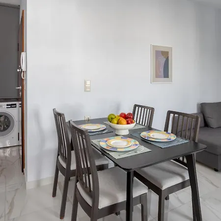 Escape Boutique 2 Bd Seaview Floor2 דירה *