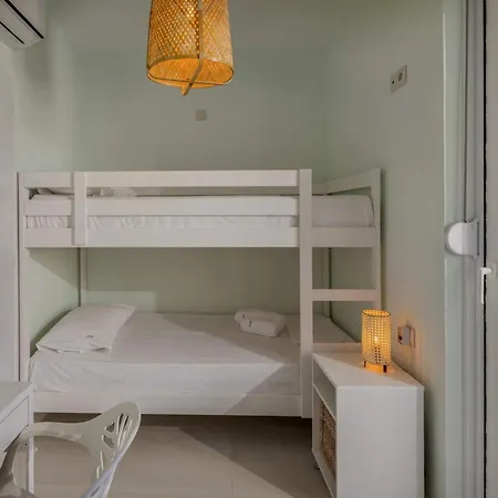 Escape Boutique 2 Bd Seaview Floor2